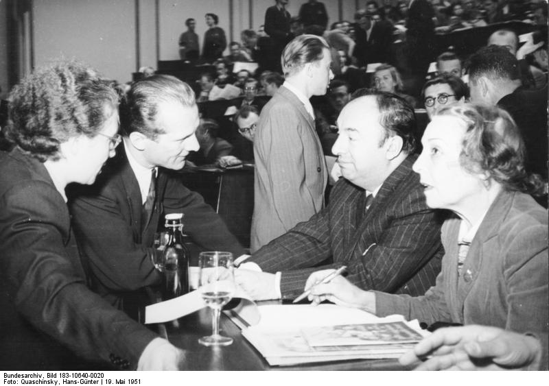 Pablo Neruda 1951