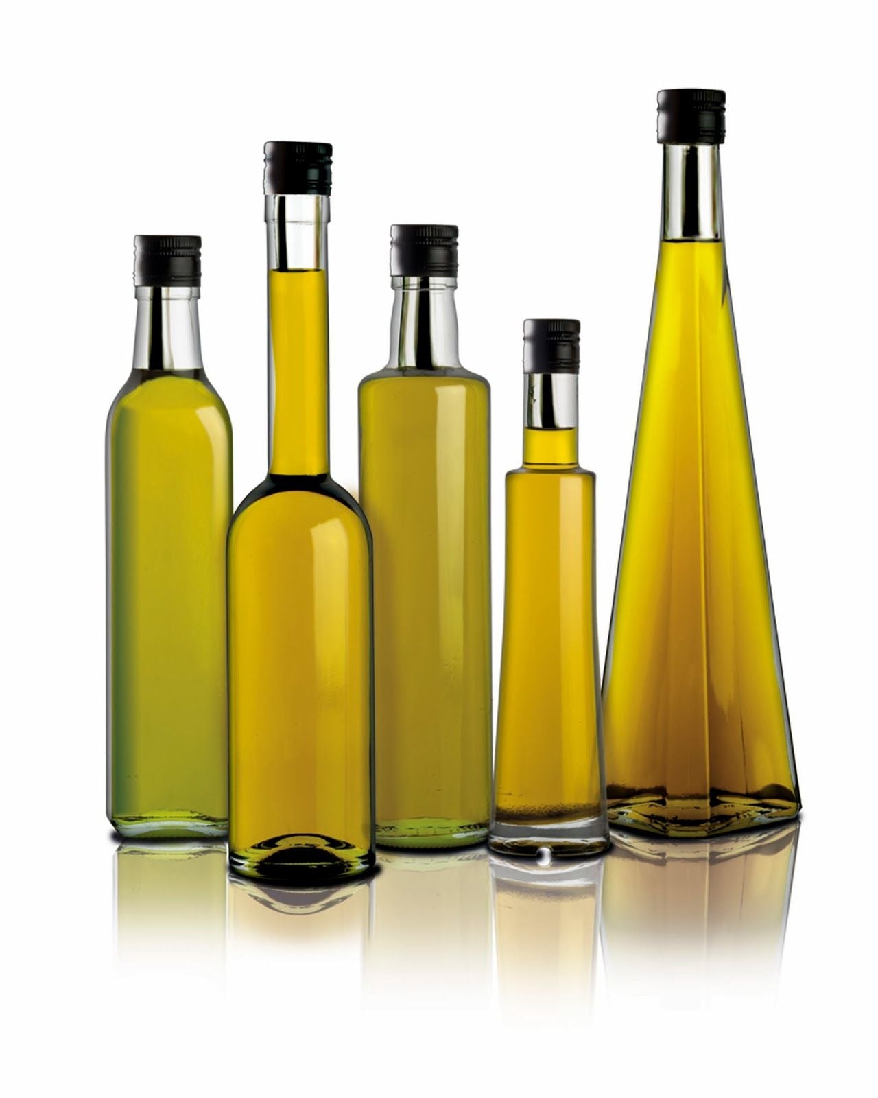Botella de aceite de oliva virgen extra Mi Oliva Gourmet sobre fondo rústico
